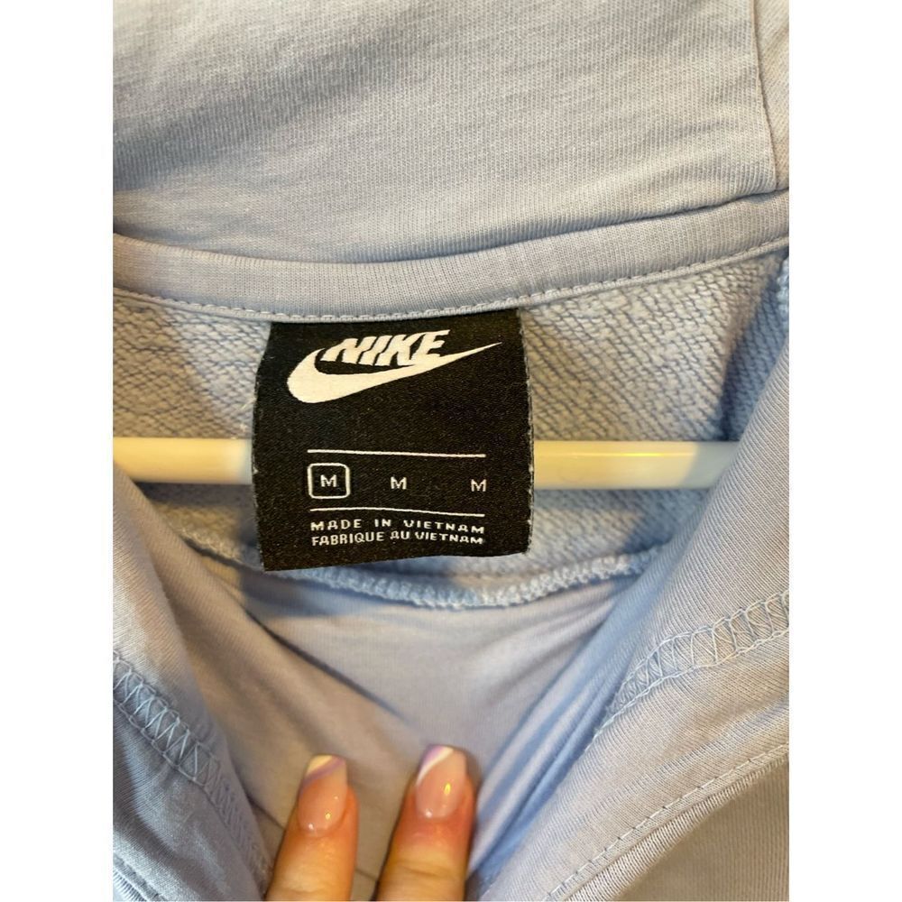 nike hoodie - Picture 2 of 2